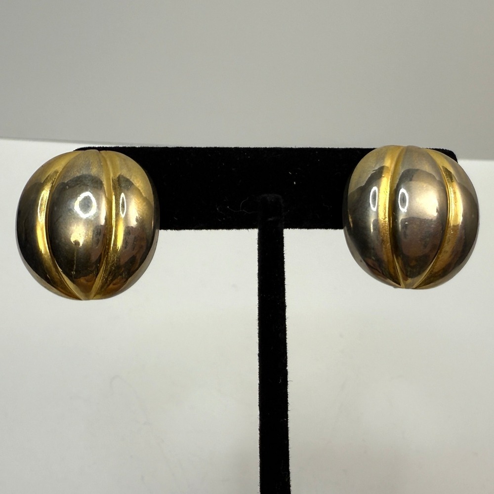 Vintage Domed Statement Clip On Earrings Gold Tone Classic Elegant Jewelry 1 in